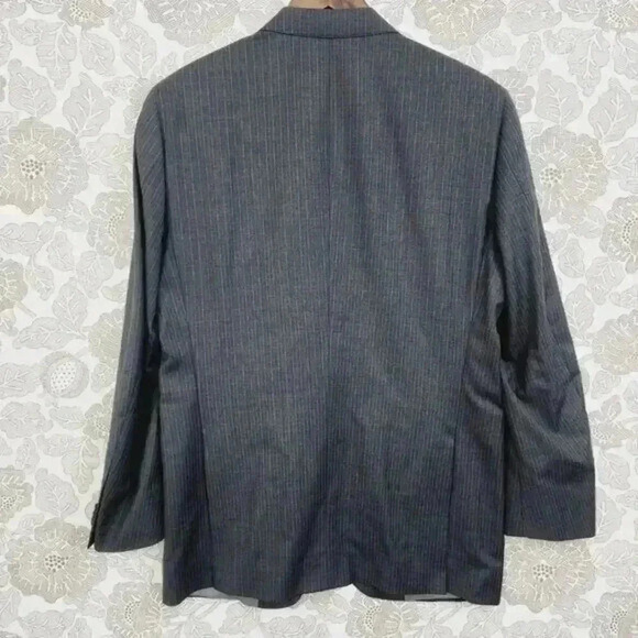 Peter Millar 100% Wool Men's Blazer Size 42T Gray Striped - Picture 2 of 8